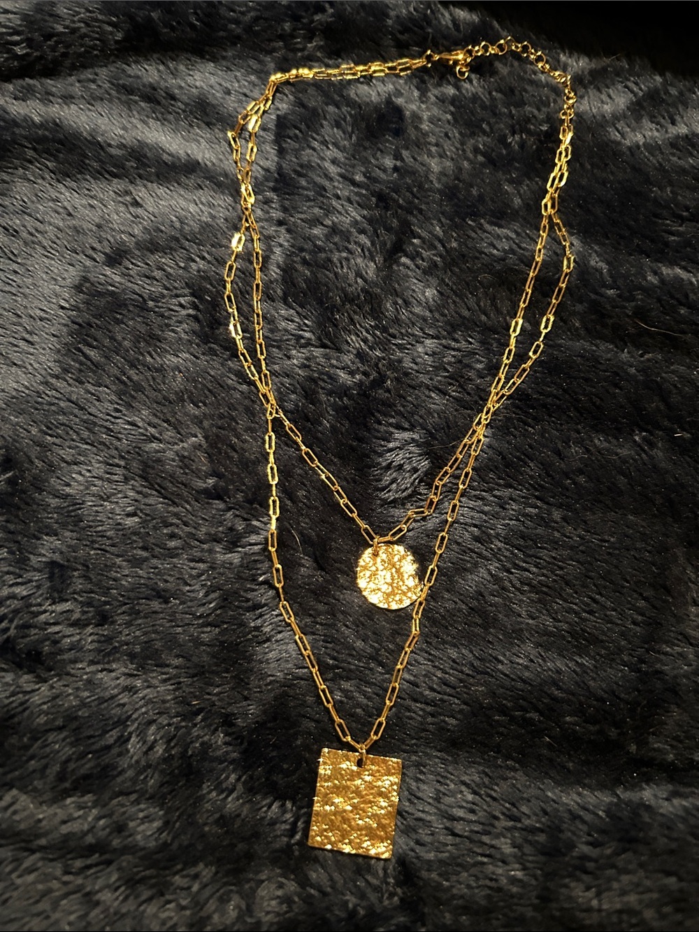Layered Textured Gold Pendant Necklace for Women